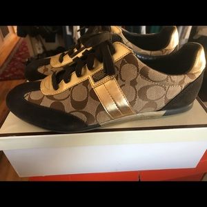 Coach Sneakers / Size 10